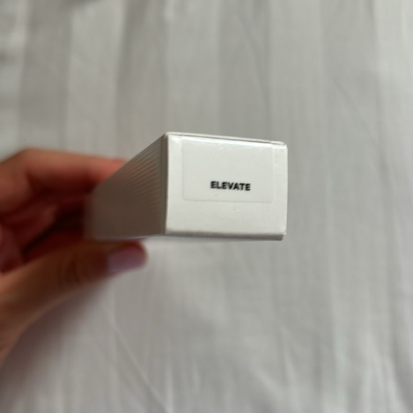 NEW MILK MAKEUP Rise Lifting & Lengthening Mascera in Elevate - Picture 6 of 7